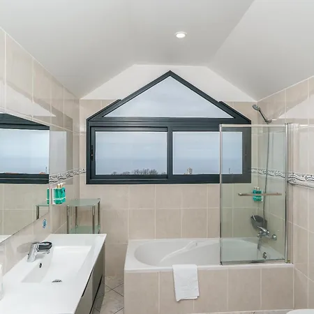 Werner By Madeira Dream Semesterbostad *